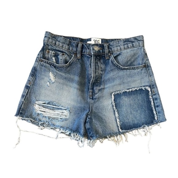 BDG Pax Mid Vintage Wash High-Waisted Denim Shorts Women’s 27 - Picture 1 of 8
